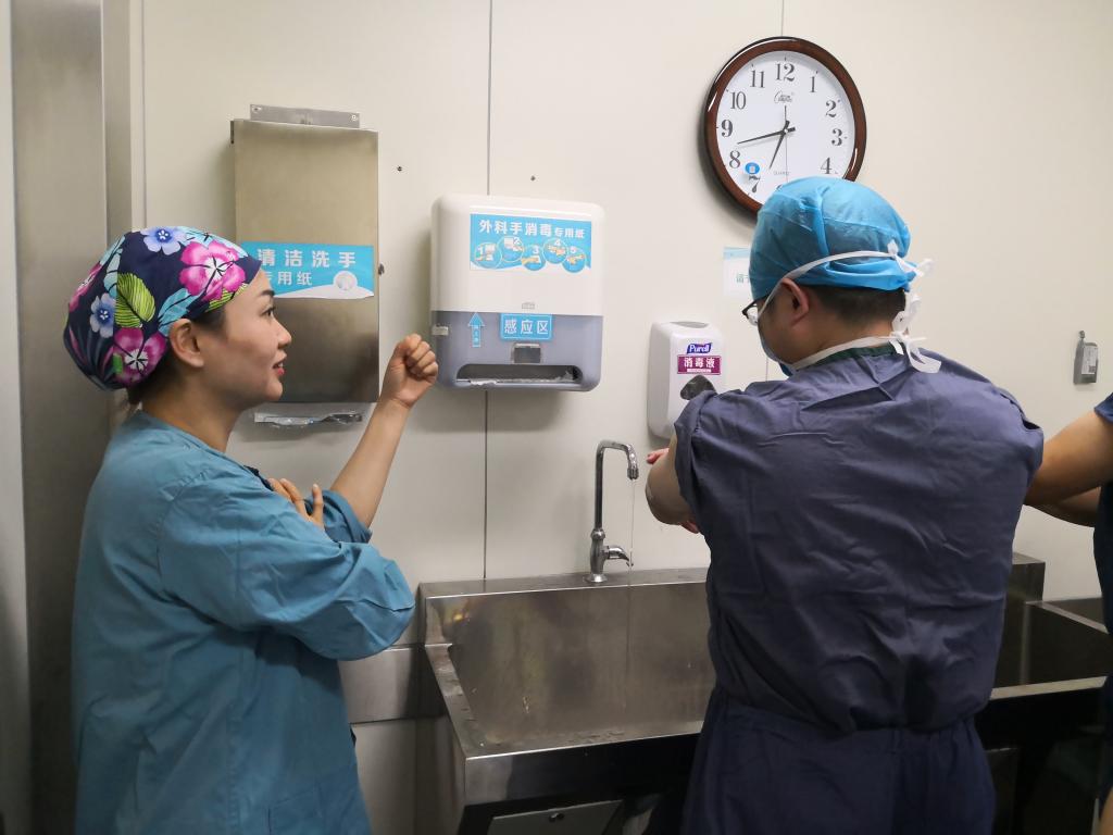 整形手术的麻醉要点 D428A506FE109C2AECD6C2AC38A_E8D62D7D_10A4F.jpg