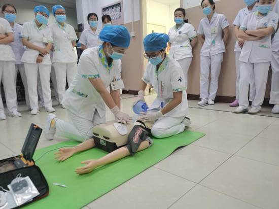 0c29800e3f34f81062b3ba9519d7885