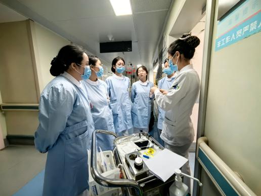 _cgi-bin_mmwebwx-bin_webwxgetmsgimg__&MsgID=2613430095818167834&skey=@crypt_8b7b3c96_9c9b191659964d01c590b555dd293e87&mmweb_appid=wx_webfilehelper