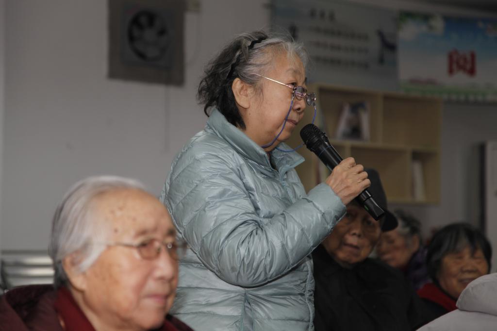 不忘初心 牢记使命 认真做好离退休干部工作-我